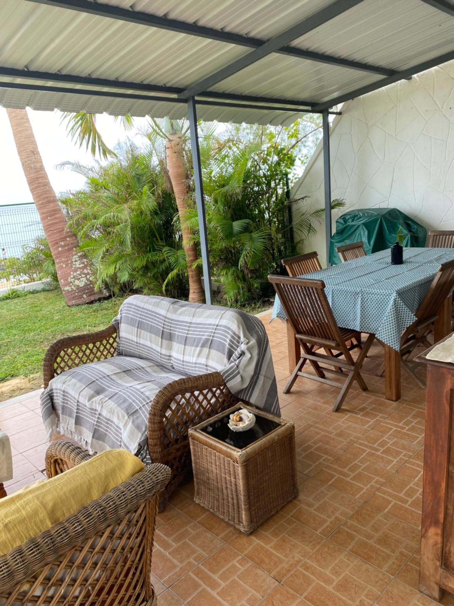 Vacation Beach House South Of Mauritius - Riambel Экстерьер фото
